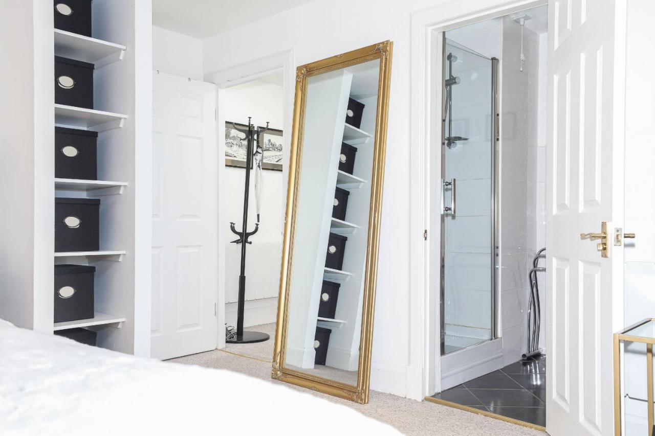 Luxury 3 Bed Royal Mile Apartment 에든버러 외부 사진