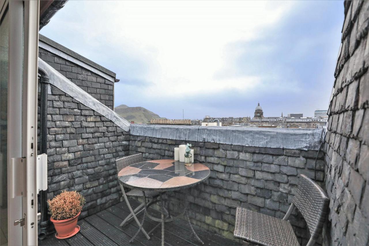 Luxury 3 Bed Royal Mile Apartment 에든버러 외부 사진