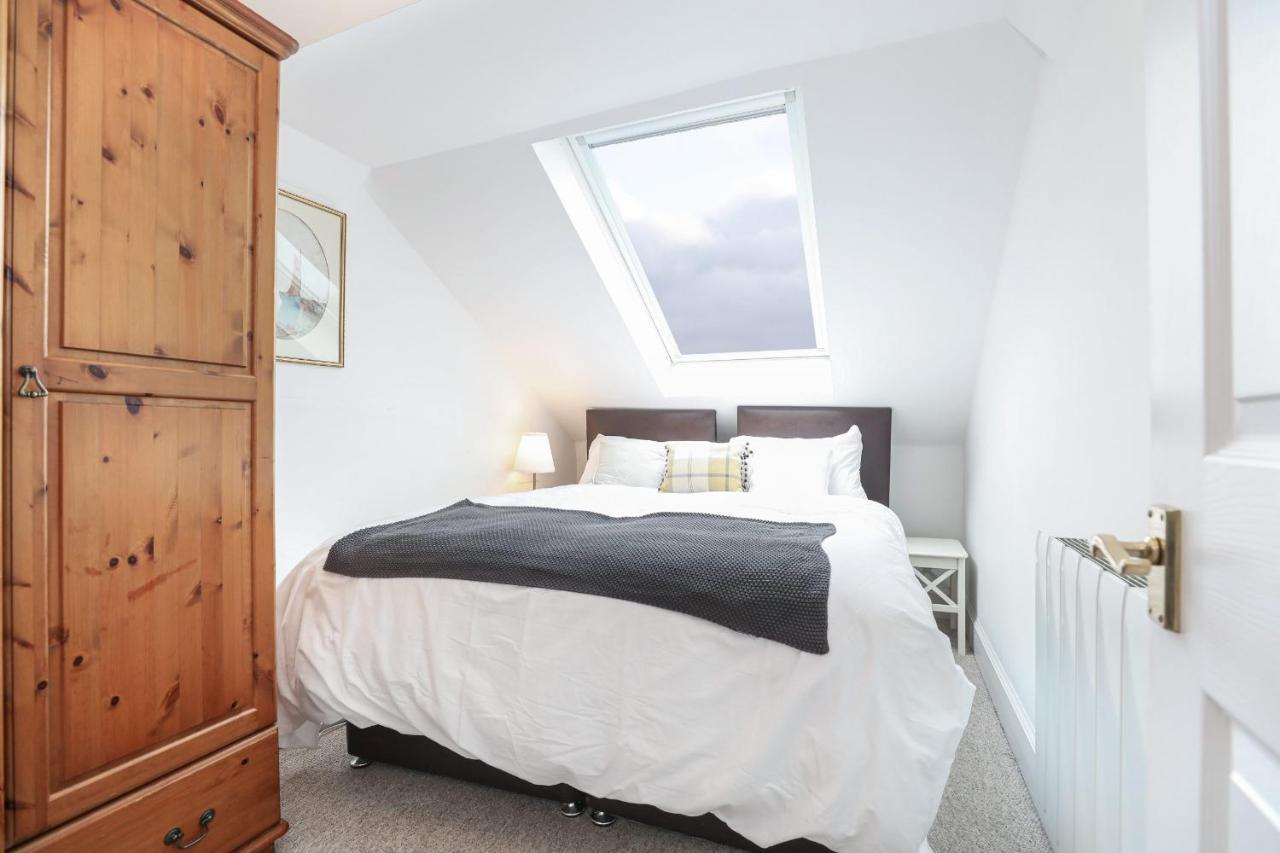 Luxury 3 Bed Royal Mile Apartment 에든버러 외부 사진
